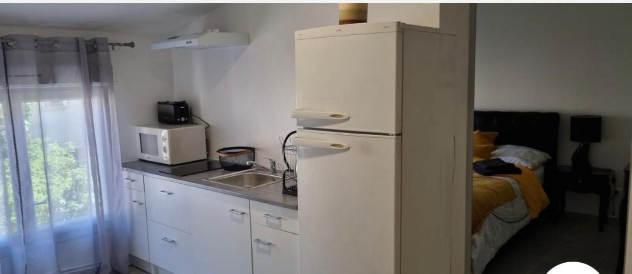R1/logement proche de Paris - VILLIERS LE BEL  Buitenkant foto